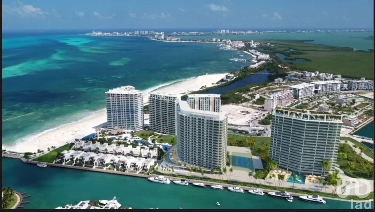 Departamento en Venta en Zona Hotelera, Benito Juárez, Quintana Roo | NEX-49449 | iad México | Foto 1 de 23