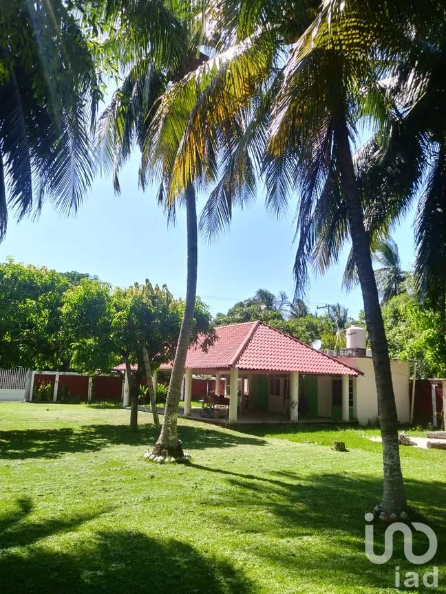 Casa en Venta en Cabeza de Toro, Tonalá, Chiapas | NEX-58833 | iad México | Foto 1 de 26