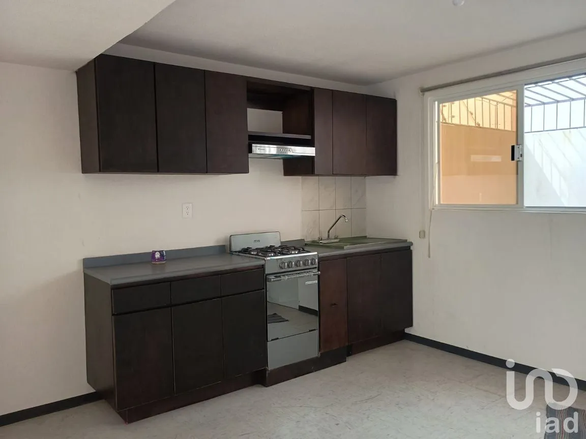 Casa en Renta en La Florida, Otzolotepec, México | NEX-252506 | iad México | Foto 2 de 11