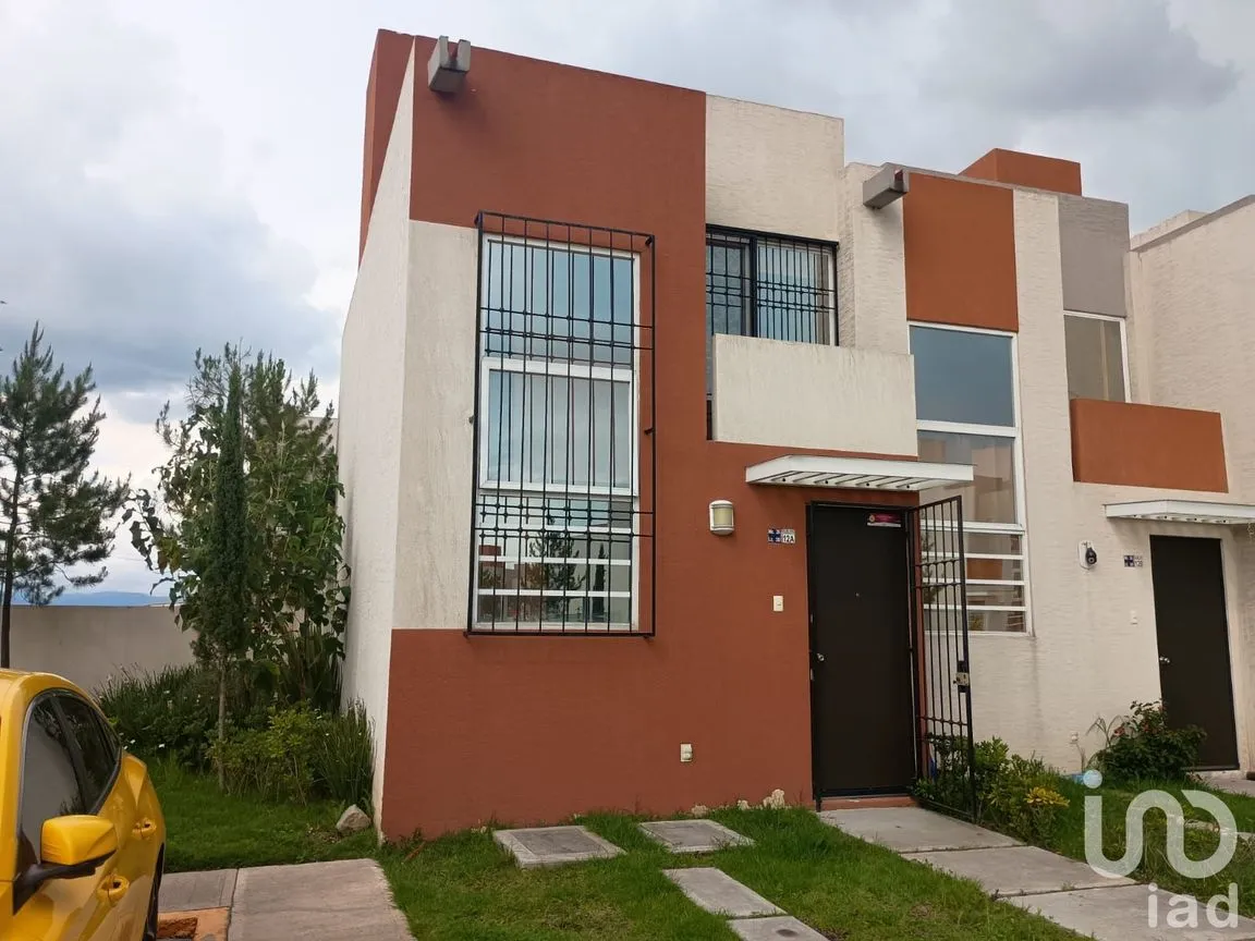 Casa en Renta en La Florida, Otzolotepec, México | NEX-252506 | iad México | Foto 1 de 11