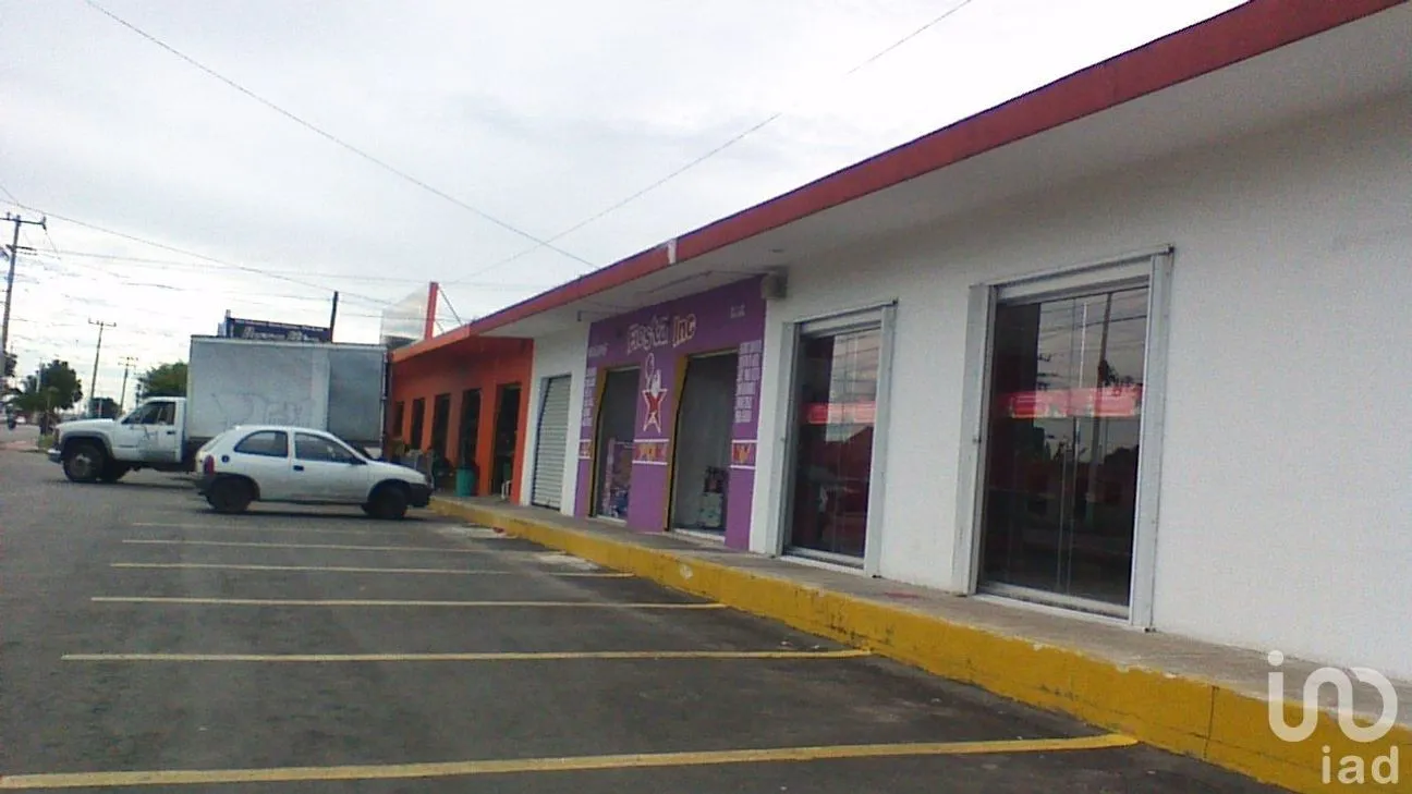Oficina en Renta en Proterritorio, Othón P. Blanco, Quintana Roo | NEX-7347 | iad México | Foto 1 de 11