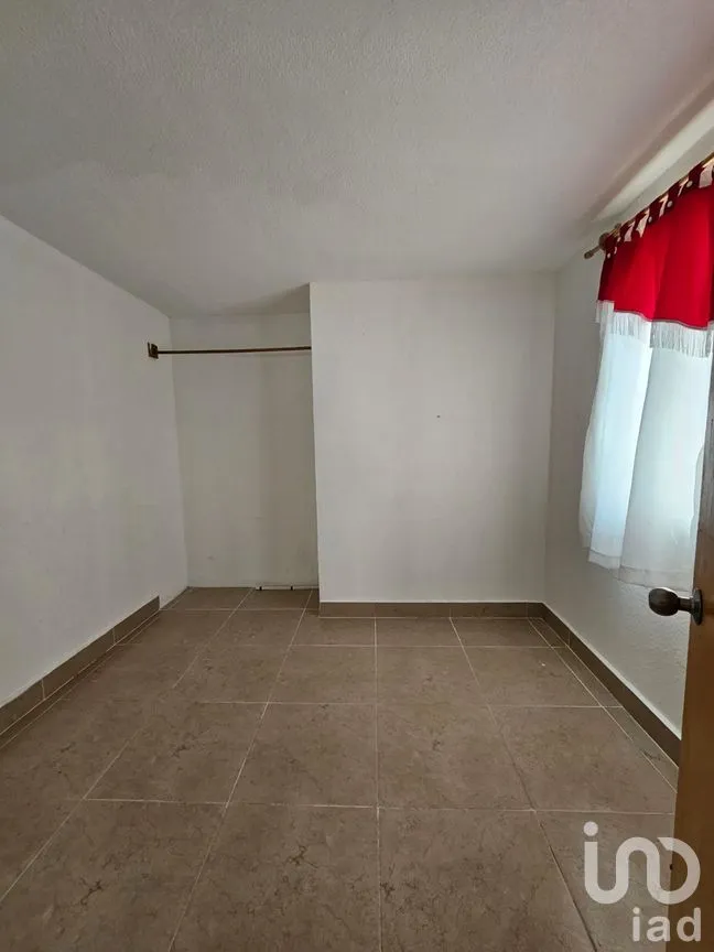 Casa en Venta en Valle San Pedro Urbi Villa del Campo, Tecámac, México | NEX-206016 | iad México | Foto 8 de 12