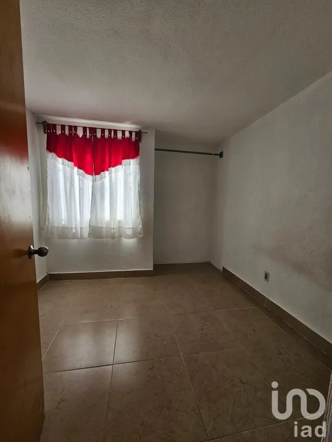 Casa en Venta en Valle San Pedro Urbi Villa del Campo, Tecámac, México | NEX-206016 | iad México | Foto 9 de 12
