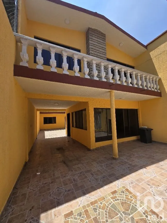 Casa en Venta en Campestre Guadalupana, Nezahualcóyotl, México | NEX-258602 | iad México | Foto 2 de 31
