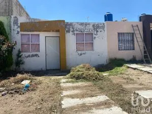 NEX-259675 - Casa en Venta, con 1 recamara, con 1 baño, con 40 m2 de construcción.