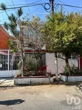 NEX-263372 - Casa en Venta, con 3 recamaras, con 1 baño, con 72 m2 de construcción en Valle de Aragón, CP 57100, México.