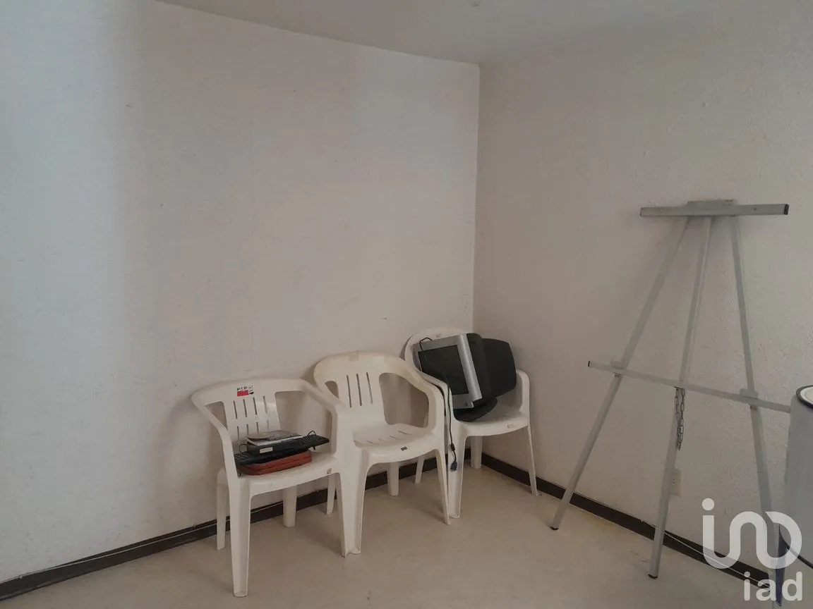 Casa en Venta en Ciudad Galaxia los Reyes, Chicoloapan, México | NEX-264016 | iad México | Foto 3 de 10