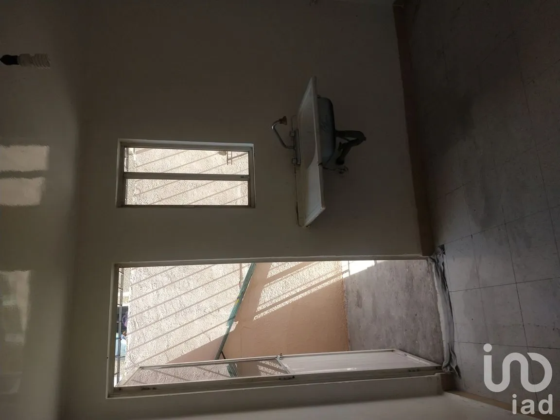 Casa en Venta en Los Héroes Ecatepec Sección III, Ecatepec de Morelos, México | NEX-28619 | iad México | Foto 5 de 10