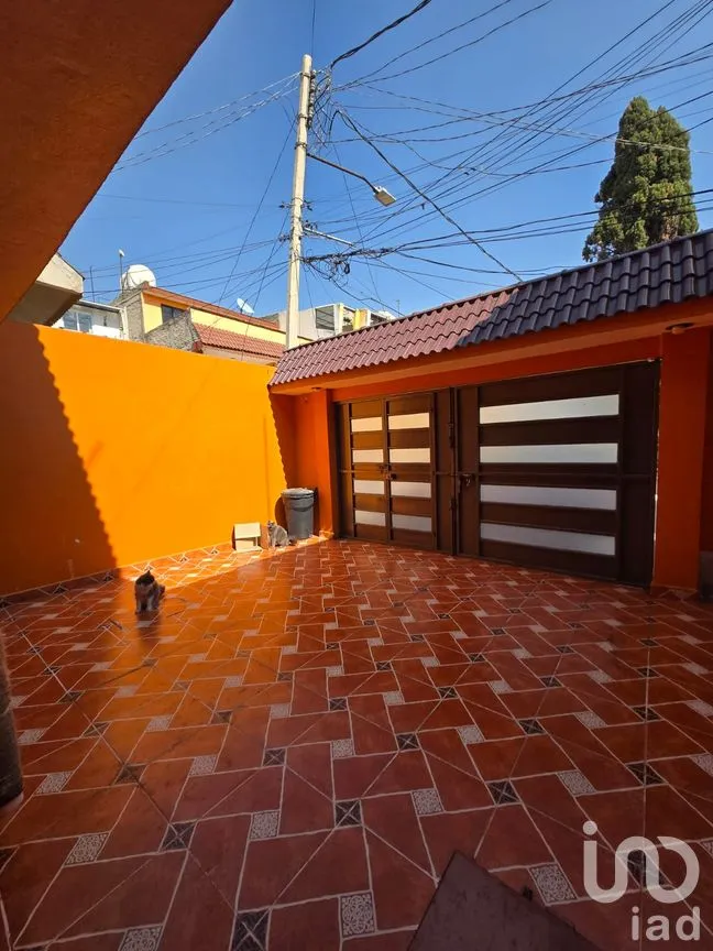 Casa en Venta en Plazas de Aragón, Nezahualcóyotl, México | NEX-287750 | iad México | Foto 2 de 13