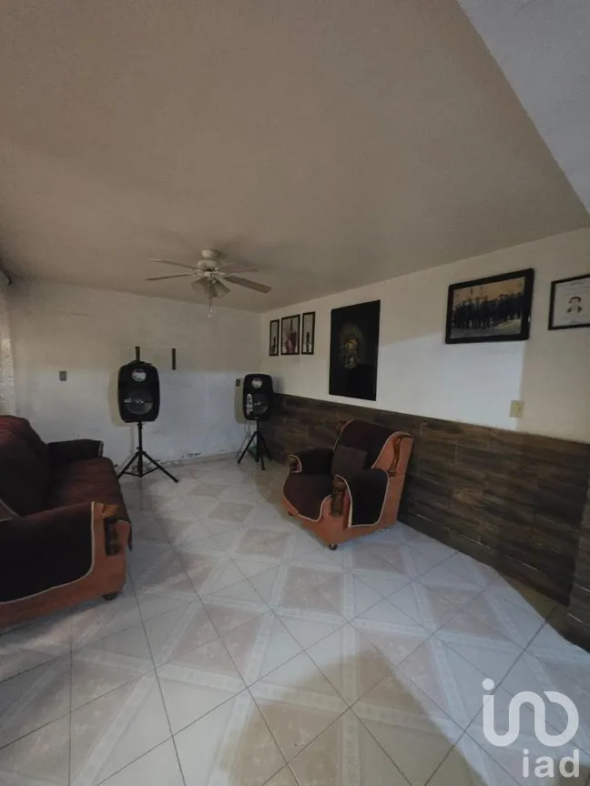 Casa en Venta en Emiliano Zapata 1a Sección, Ecatepec de Morelos, México | NEX-289507 | iad México | Foto 8 de 15