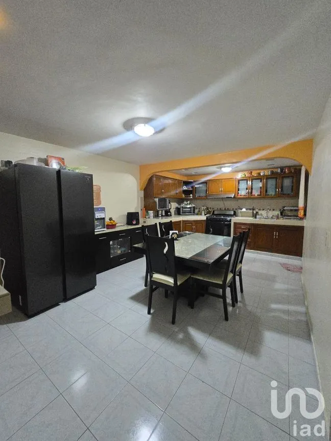 Casa en Venta en Jardines de Morelos Sección Bosques, Ecatepec de Morelos, México | NEX-289554 | iad México | Foto 2 de 17