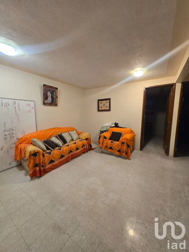Casa en Venta en Jardines de Morelos Sección Bosques, Ecatepec de Morelos, México | NEX-289554 | iad México | Foto 7 de 17