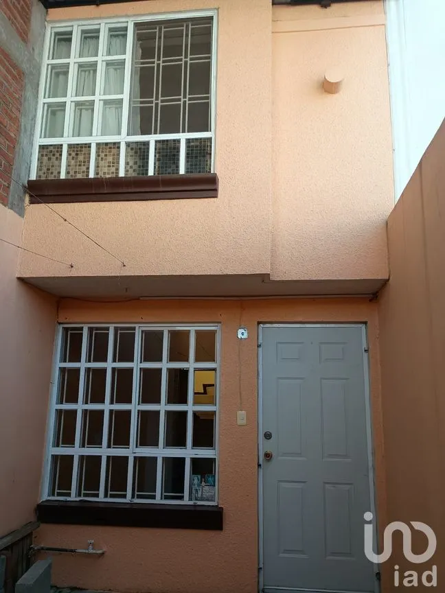 Casa en Venta en Los Héroes Chalco, Chalco, México | NEX-290094 | iad México | Foto 2 de 16