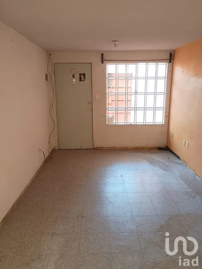 Casa en Venta en Los Héroes Chalco, Chalco, México | NEX-290094 | iad México | Foto 3 de 16
