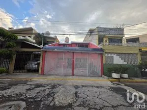 NEX-294983 - Casa en Venta, con 3 recamaras, con 1 baño, con 237 m2 de construcción.