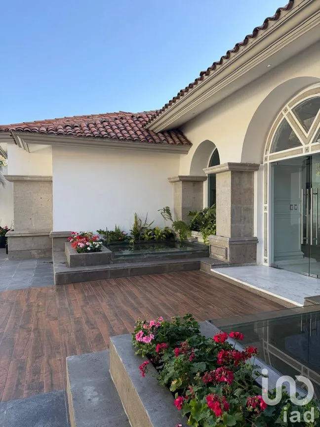 Casa en Venta en Jardines del Pedregal de San Ángel, Coyoacán, Ciudad de México | NEX-302247 | iad México | Foto 1 de 27