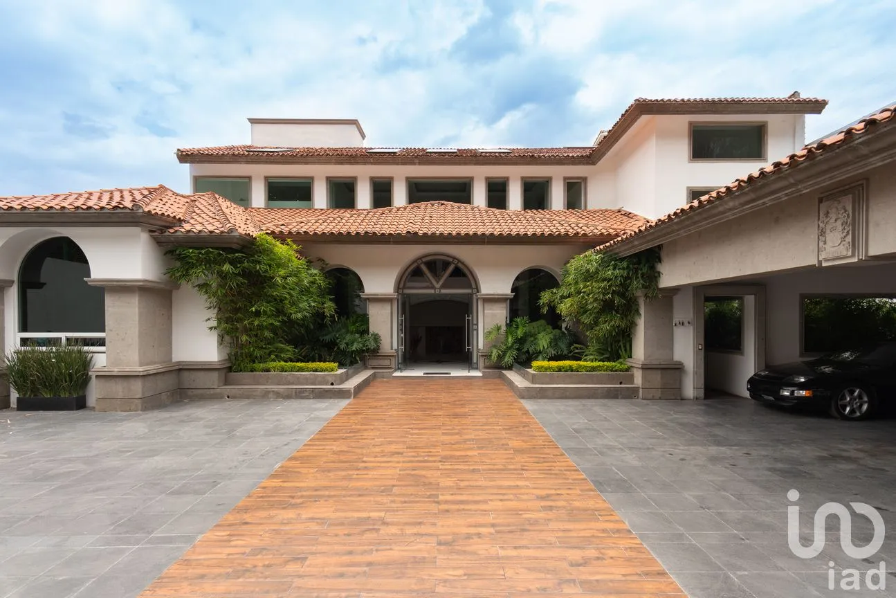 Casa en Venta en Jardines del Pedregal de San Ángel, Coyoacán, Ciudad de México | NEX-32411 | iad México | Foto 2 de 33