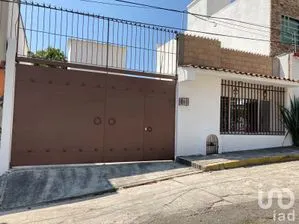 NEX-145466 - Casa en Renta, con 2 recamaras, con 2 baños, con 100 m2 de construcción en Prados de Cuernavaca, CP 62239, Morelos.