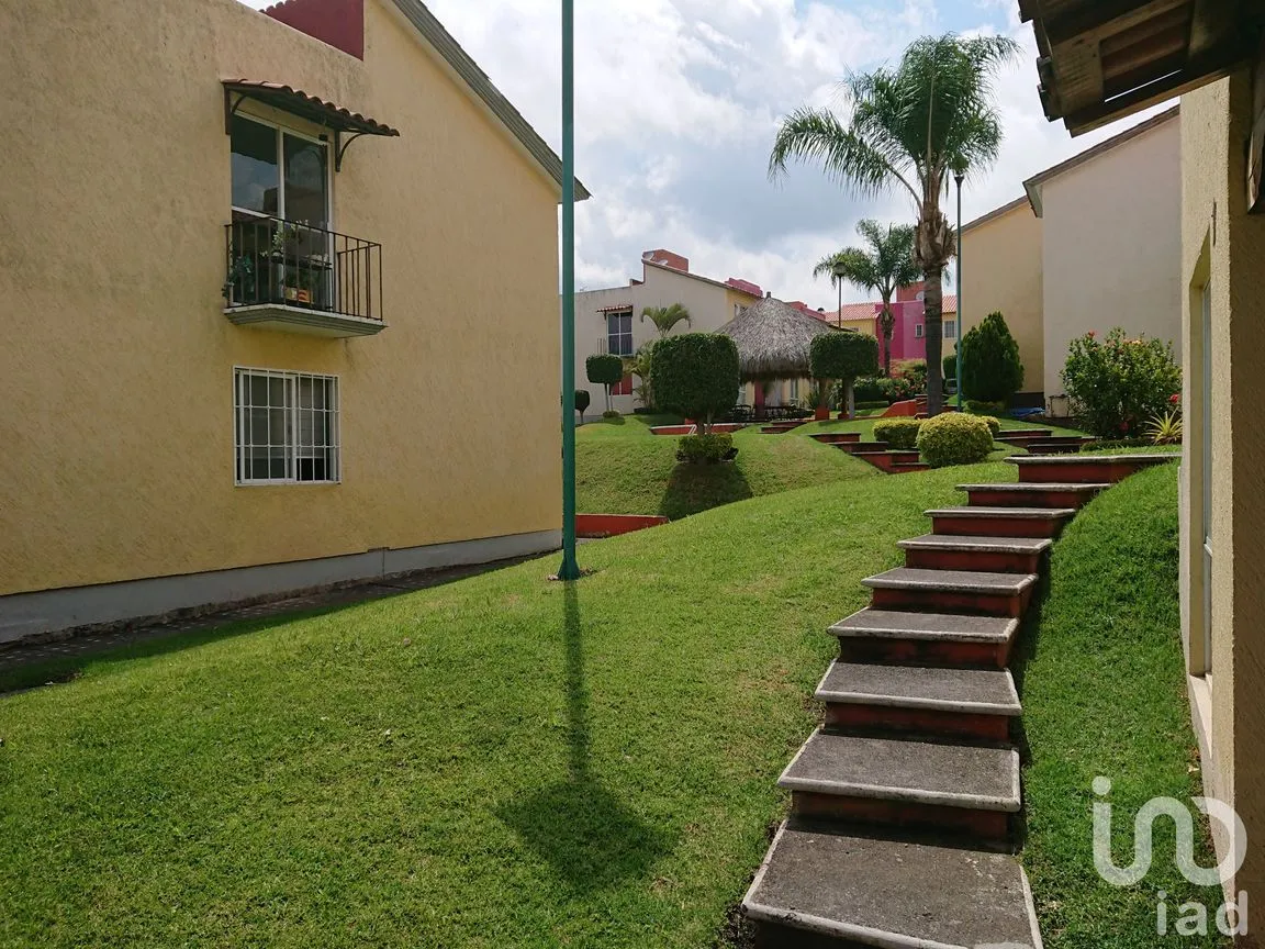 Casa en Venta en Lomas de Ahuatlán, Cuernavaca, Morelos | NEX-15919 | iad México | Foto 2 de 24