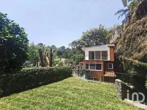 NEX-25668 - Casa en Renta, con 3 recamaras, con 2 baños, con 170 m2 de construcción en Rancho Cortes, CP 62120, Morelos.