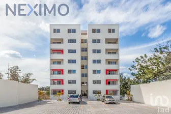 NEX-39128 - Departamento en Venta, con 3 recamaras, con 2 baños, con 93 m2 de construcción en Jiquilpan, CP 62170, Morelos.
