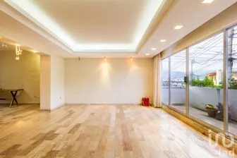 NEX-156060 - Casa en Renta, con 4 recamaras, con 5 baños, con 526 m2 de construcción en Las Terrazas, CP 29060, Chiapas.