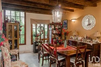 NEX-160580 - Casa en Renta, con 4 recamaras, con 3 baños, con 300 m2 de construcción en Real del Monte, CP 29299, Chiapas.