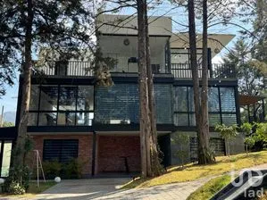 NEX-287547 - Casa en Venta, con 4 recamaras, con 5 baños, con 585 m2 de construcción en Los Alcanfores, CP 29246, Chiapas.