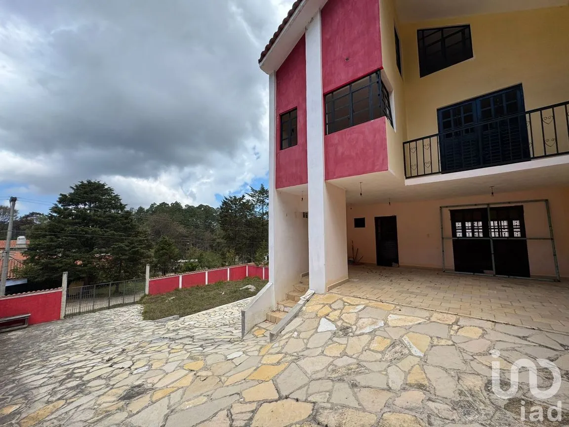 Casa en Venta en Huitepec Ocotal Sección II, San Cristóbal de las Casas, Chiapas | NEX-292477 | iad México | Foto 2 de 59
