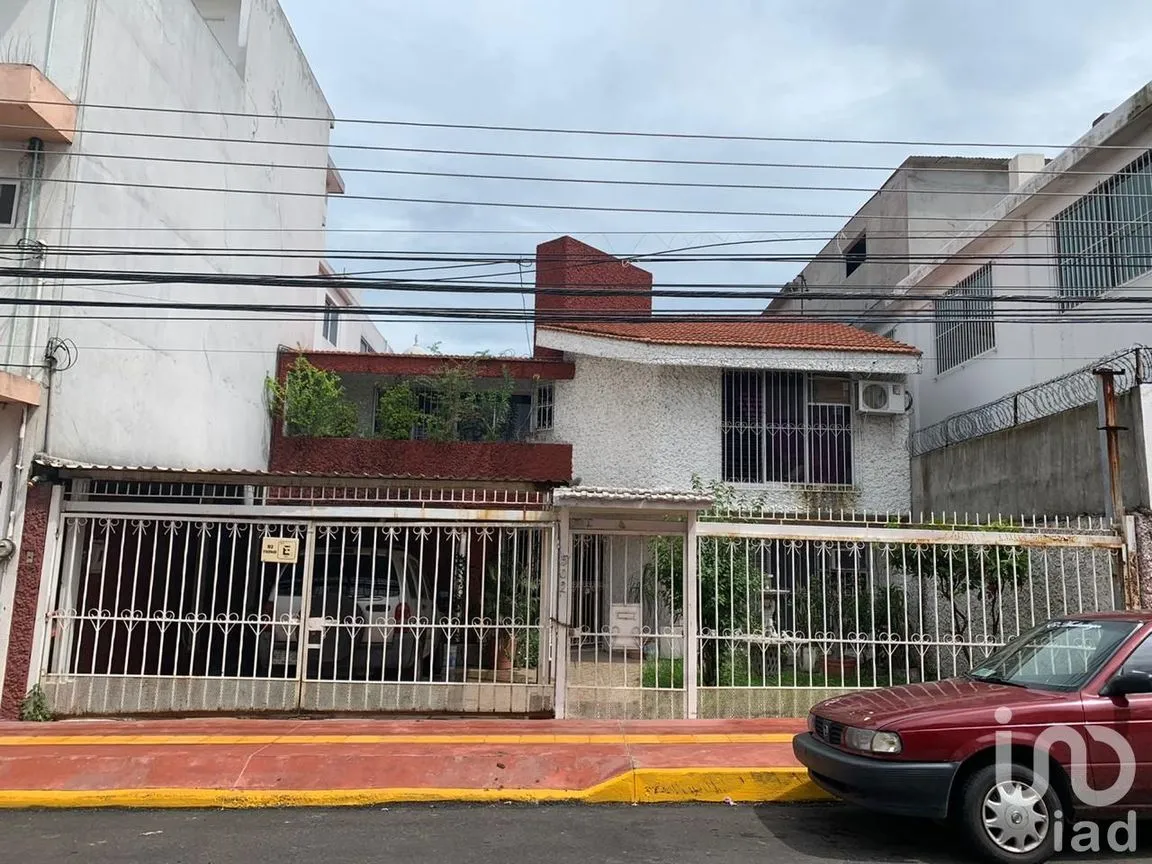 Casa en Venta en Gil y Sáenz (El Águila), Centro, Tabasco | NEX-42252 | iad México | Foto 1 de 10