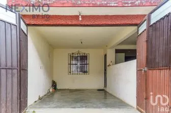 NEX-98217 - Casa en Venta, con 4 recamaras, con 2 baños, con 150 m2 de construcción en Bosques del Pedregal, CP 29213, Chiapas.