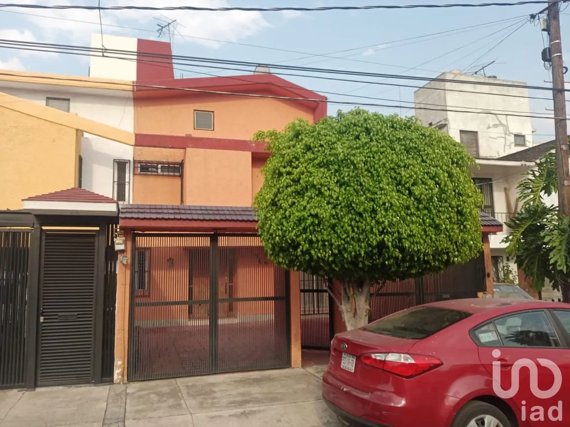 Casa en Venta en Rinconada Coapa 2A Sección, Tlalpan, Ciudad de México
