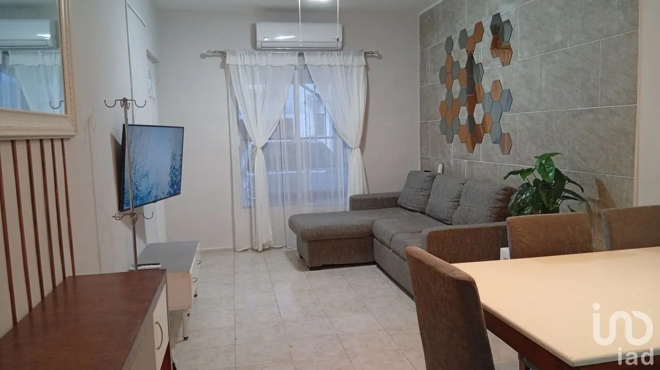 Casa en Renta en Santa Fe del Carmen, Solidaridad, Quintana Roo | NEX-262135 | iad México | Foto 2 de 15