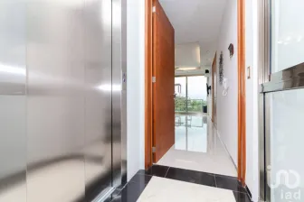 NEX-37309 - Departamento en Venta, con 2 recamaras, con 2 baños, con 100 m2 de construcción.