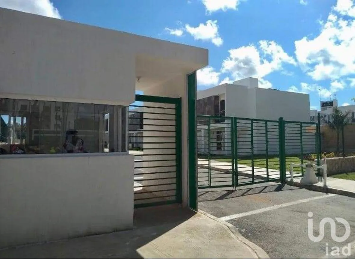 Casa en Venta en Residencial Turquesa, Benito Juárez, Quintana Roo | NEX-30317 | iad México | Foto 2 de 10