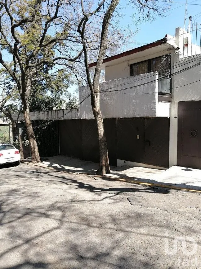 Casa en Venta en Las Águilas, Álvaro Obregón, Ciudad de México | NEX-42631 | iad México | Foto 1 de 23
