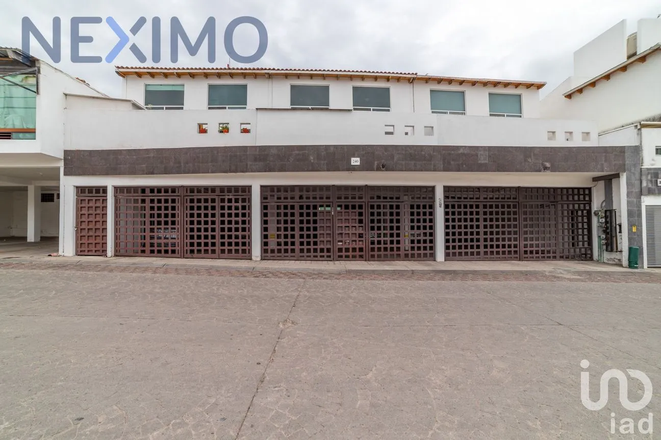 Casa en Venta en Milenio 3a. Sección, Querétaro, Querétaro | NEX-45620 | iad México | Foto 1 de 26