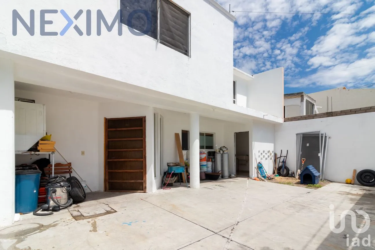 Casa en Venta en Los Nogales, Corregidora, Querétaro | NEX-47784 | iad México | Foto 3 de 23