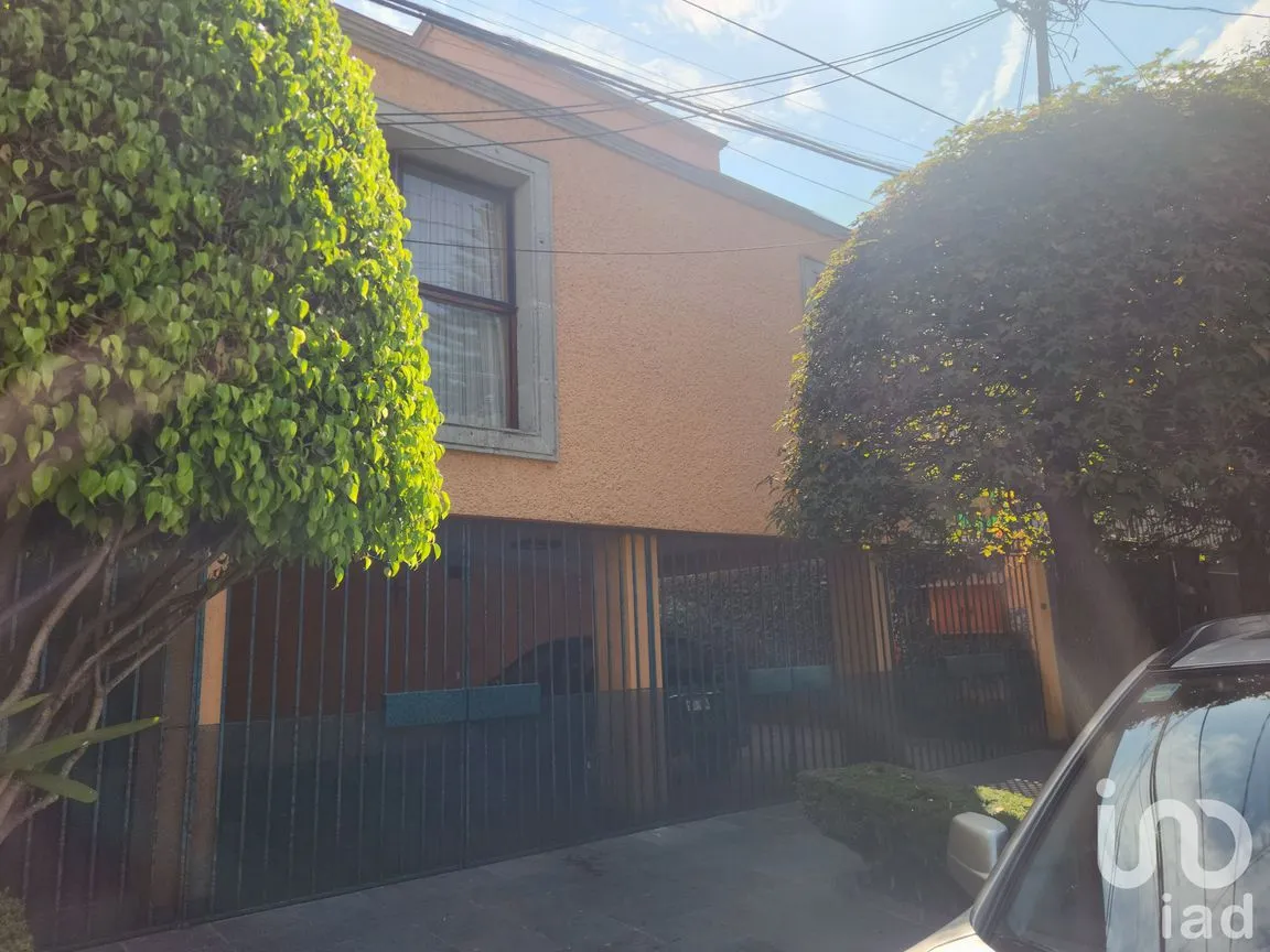 Casa en Renta en Del Carmen, Coyoacán, Ciudad de México | NEX-204982 | iad México | Foto 2 de 13