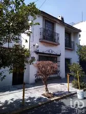 NEX-307680 - Casa en Venta, con 3 recamaras, con 2 baños, con 273 m2 de construcción.