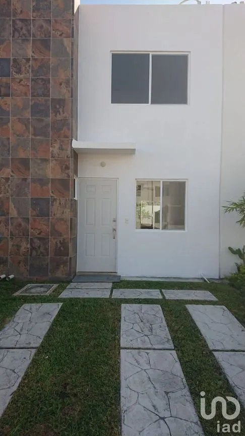 Casa en Renta en Jardines del Sur, Benito Juárez, Quintana Roo | NEX-17270 | iad México | Foto 1 de 7