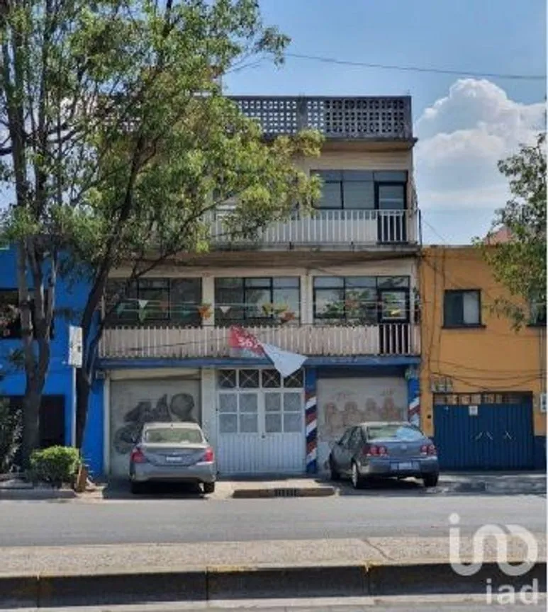 Edificio en Venta en Moctezuma 1a Sección, Venustiano Carranza, Ciudad de México | NEX-34670 | iad México | Foto 1 de 15