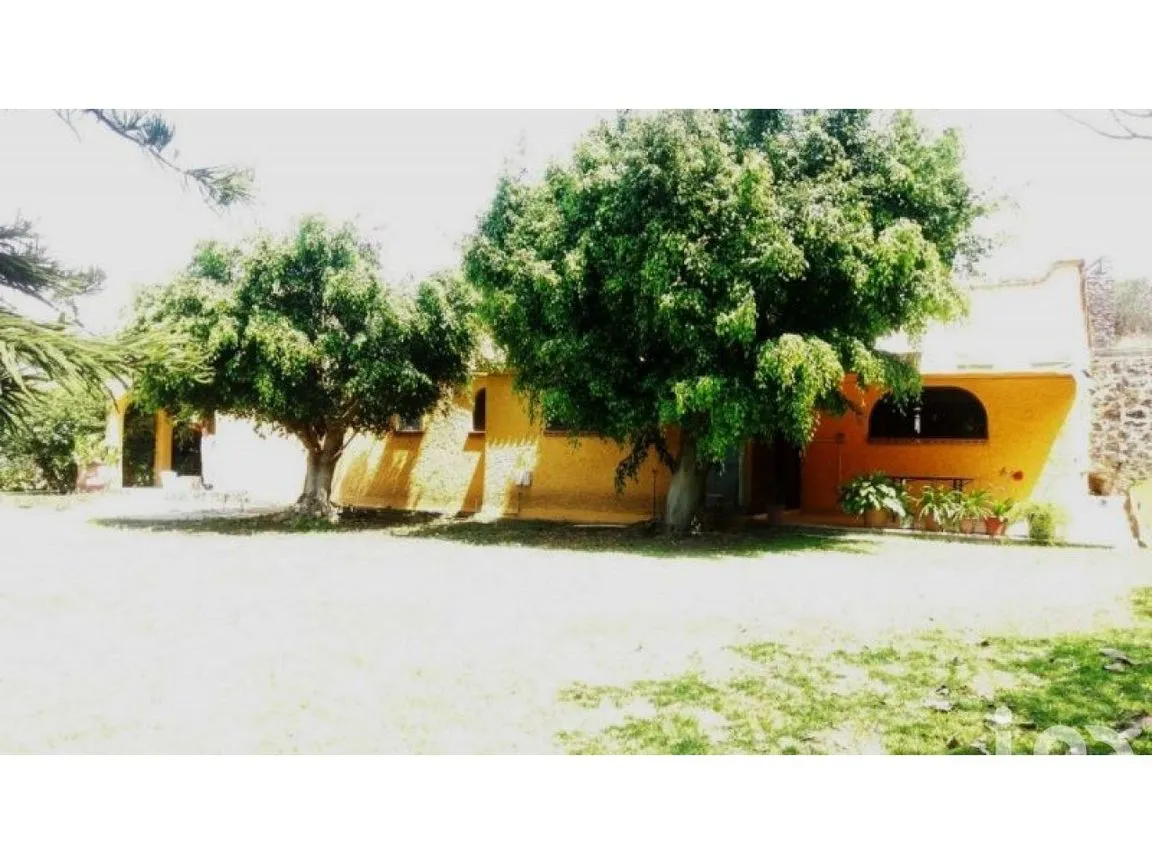 Casa en Venta en Burgos, Temixco, Morelos | NEX-31169 | iad México | Foto 1 de 18