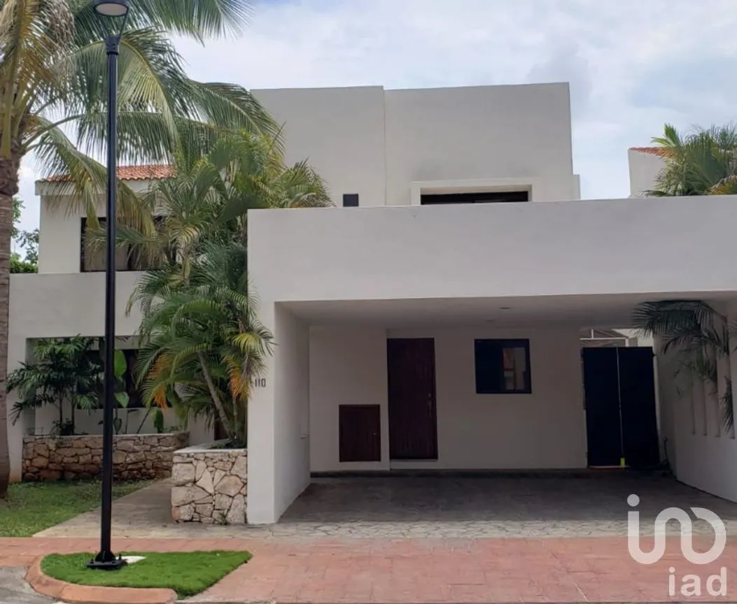 Casa en Renta en San Ramon Norte I, Mérida, Yucatán | NEX-50975 | iad México | Foto 2 de 23