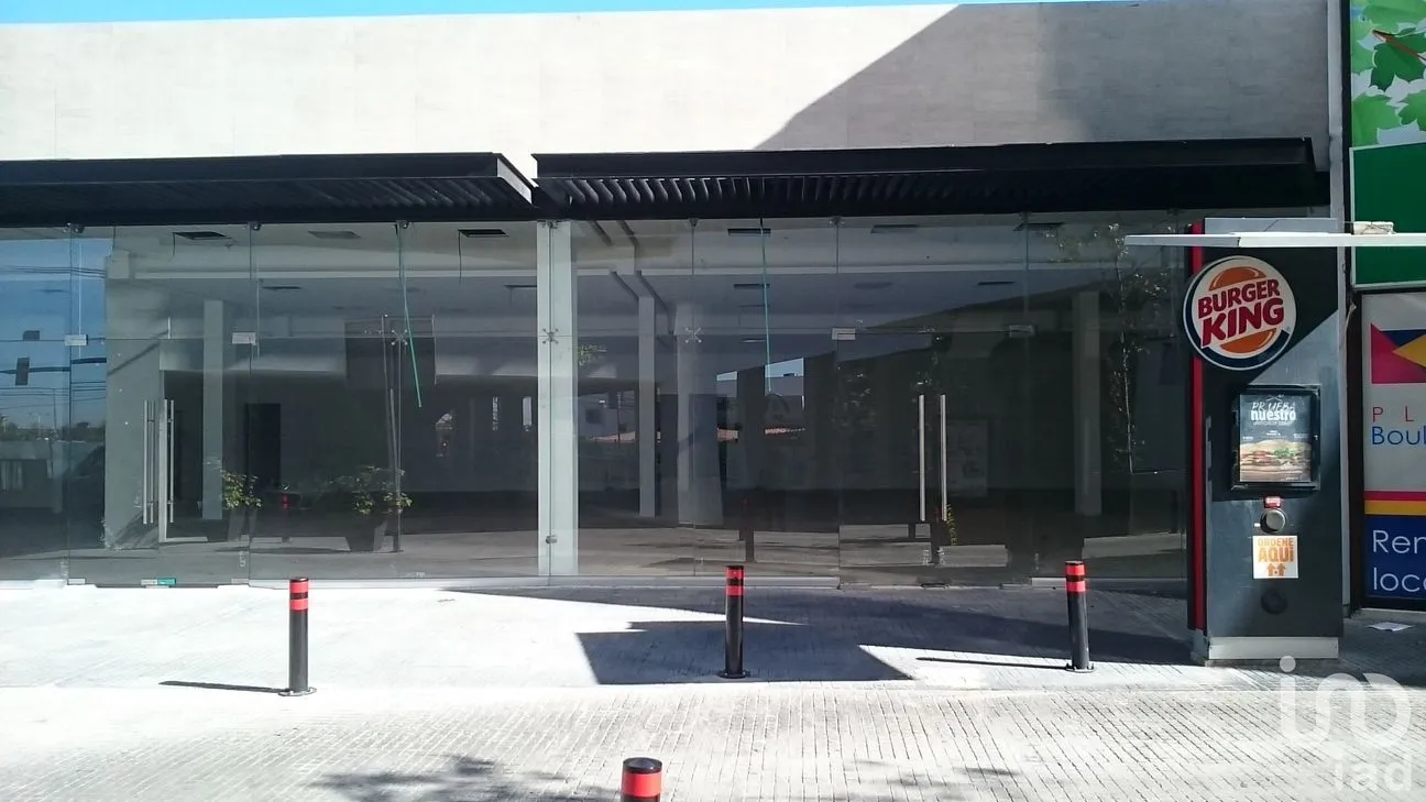 Local en Venta en Álamos 3a Sección, Querétaro, Querétaro | NEX-22827 | iad México | Foto 2 de 8