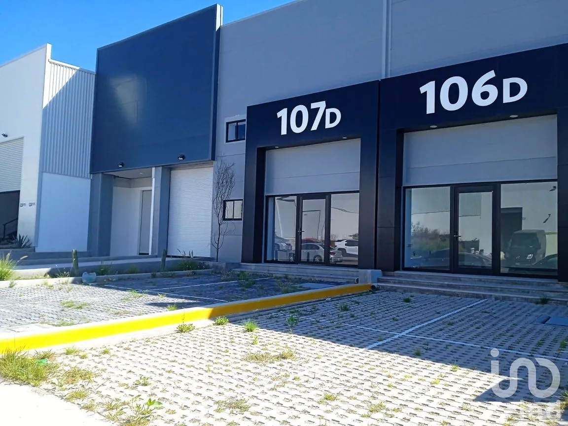Bodega en Renta en Terra Park Centenario, El Marqués, Querétaro | NEX-262035 | iad México | Foto 1 de 14