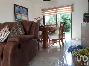 NEX-26852 - Casa en Venta, con 3 recamaras, con 2 baños, con 120 m2 de construcción en Juriquilla Santa Fe, CP 76230, Querétaro.