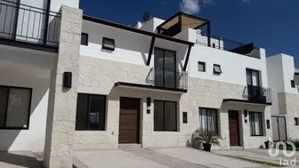 NEX-36475 - Casa en Renta, con 3 recamaras, con 2 baños, con 151 m2 de construcción en El Salitre, CP 76127, Querétaro.