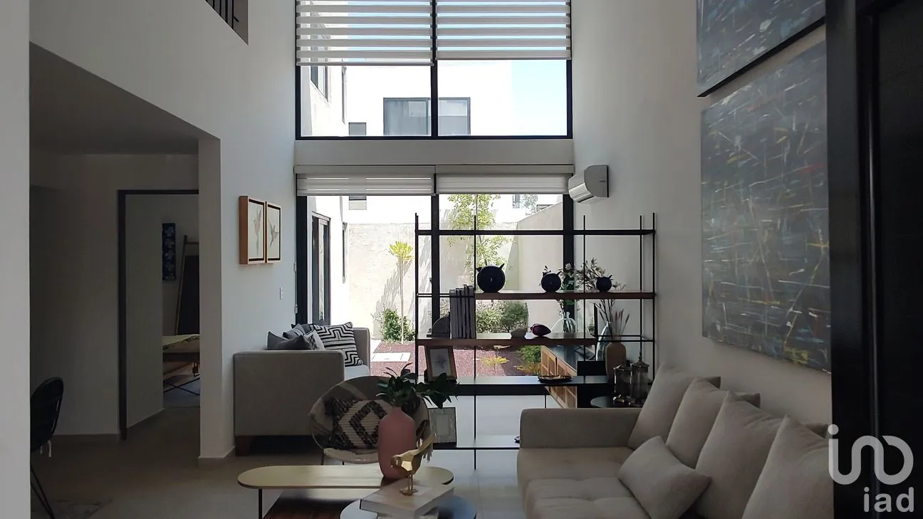 Casa en Venta en Zirándaro, San Miguel de Allende, Guanajuato | NEX-47005 | iad México | Foto 1 de 26