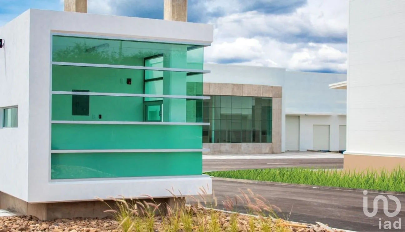 Bodega en Venta en Parque Industrial Bernardo Quintana, El Marqués, Querétaro | NEX-48943 | iad México | Foto 3 de 6